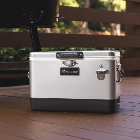 Recteq 26 Qt Retro-Style Cooler